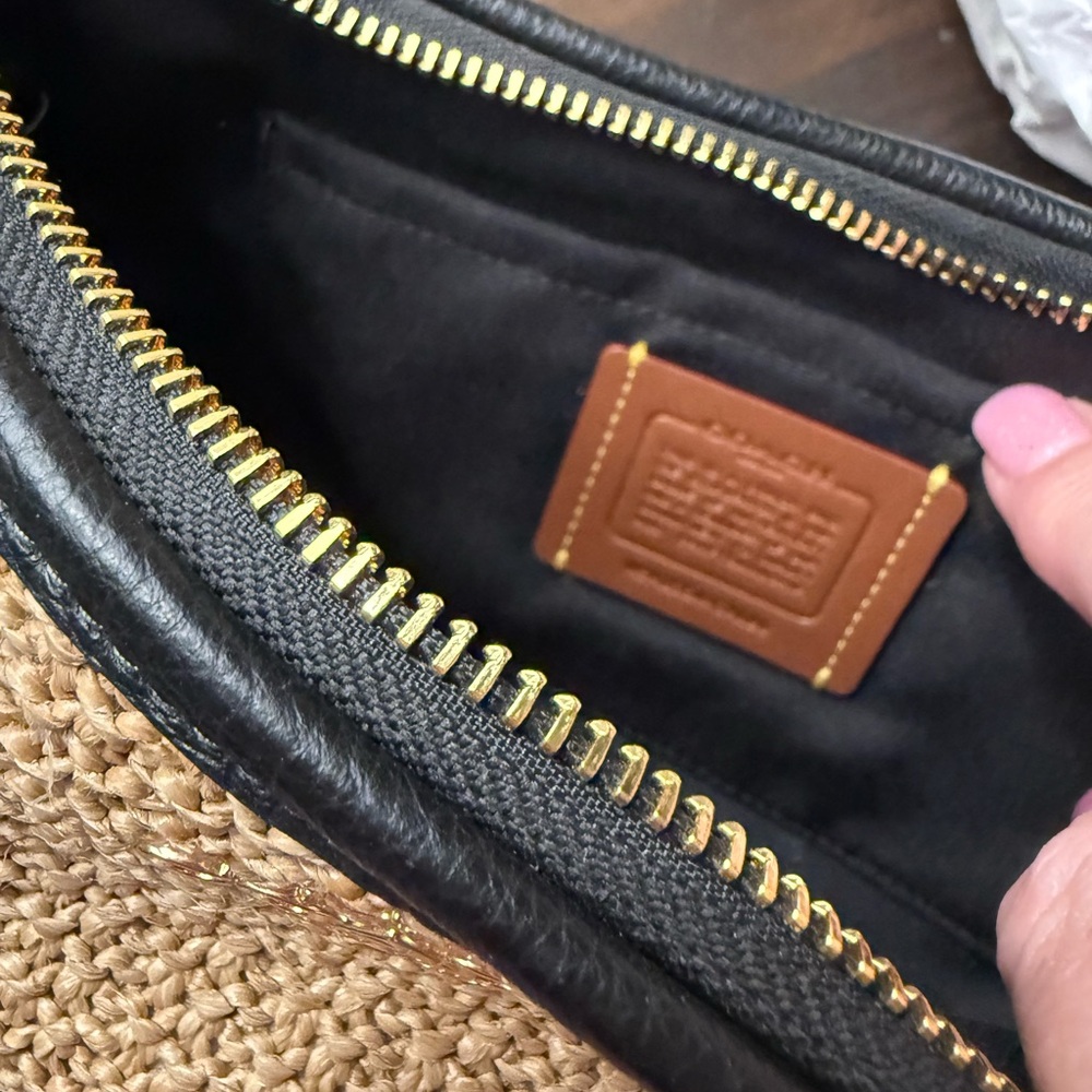 COACH Teri Leather 2-Way Straw Shoulder Bag Crossbody Purse - Picture 7 of 9